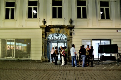 Filmabend: FACELESS und BODY TRAIL