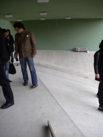 Wohn- und Bürohaus am Schwimmschulkai / INNOCAD