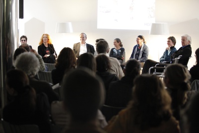 Roundtable II zu Shared Space, 13.04.2010: Kunst als Strategie im öffentlichen Raum – eine mögliche Methode der Urban Regeneration