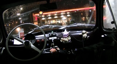 Eine flotte Feierabendreise in und durch Graz im Fiat 500 – © Mark Hellgoth Eine flotte Feierabendreise in und durch Graz im Fiat 500