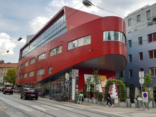Das neue Architekturarchiv Steiermark befindet sich in der Münzgrabenstraße 36 – © Bernhard A. Reismann Das neue Architekturarchiv Steiermark befindet sich in der Münzgrabenstraße 36